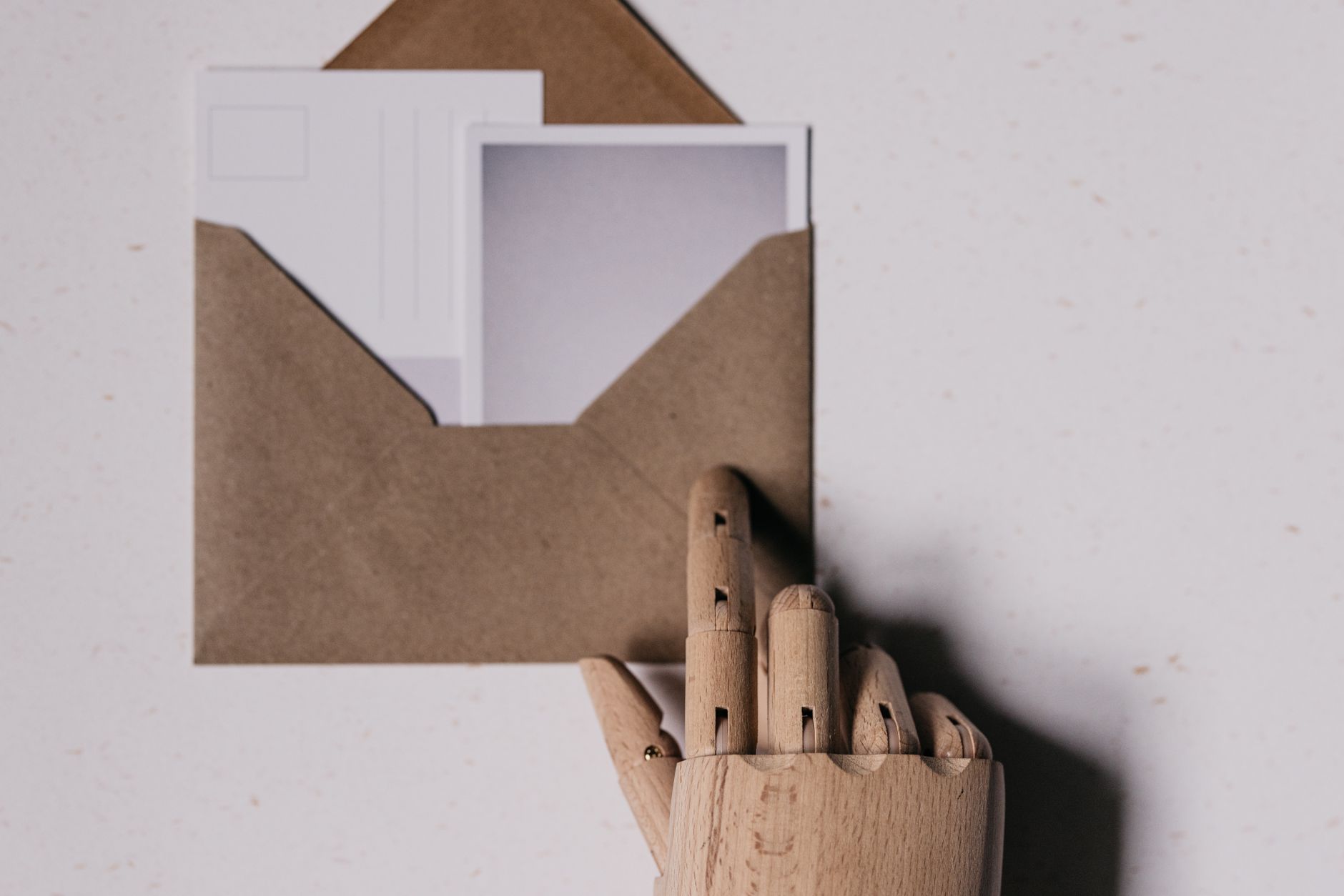 Best Direct Mail Service for Retail Chain Canada